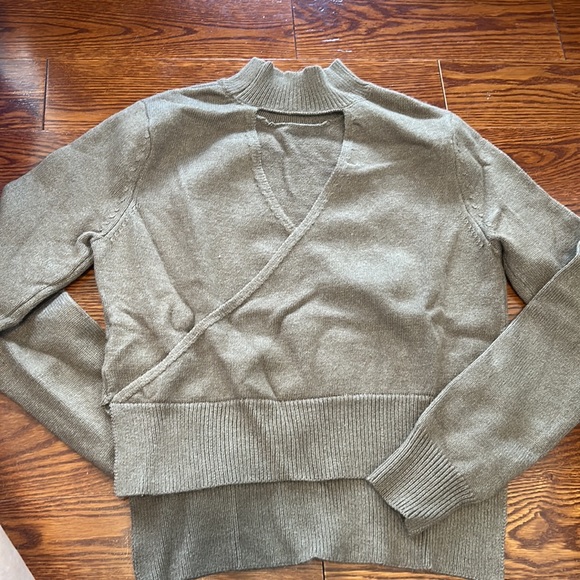 Mendocino Beige Sweater Reversible Size Small - Picture 2 of 3